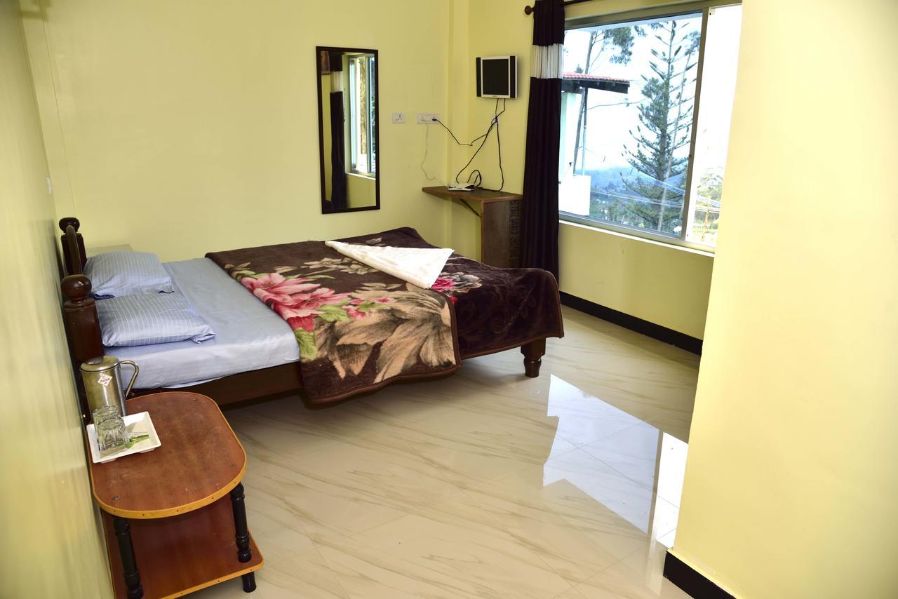 J R Mist Valley Inn Ooty Exterior photo
